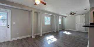 $1,695 ** Annual ** Available 6/1/26 ** Recently Upgraded **3 Bedroom / 2 Bath * Port Charlotte $1,695 ** Annual ** Available 6/1/26 ** Recently Upgraded **3 Bedroom / 2 Bath * Port Charlotte Gallery 14