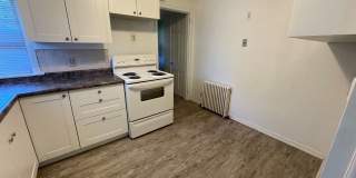 Four Bedroom Two Bath House - Great Location! Gallery 8