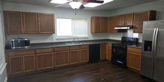 3 Bedroom with Game Room! Gallery 9