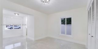 4712 SW 2nd Ter Gallery 12