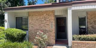 Cute 2 bedroom in Pebble Creek Villas! Gallery 1