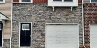 827 SCHOONER Lane Gallery 1