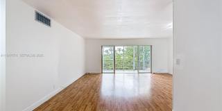 1000 NE 14th Ave Gallery 16