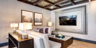 The Normandy Gallery 18