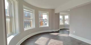 306 W Franklin Gallery 3