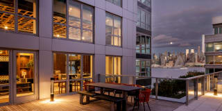 RiverHouse 9 Gallery 25