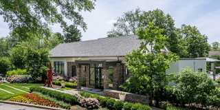 Cedar Place Gallery 28