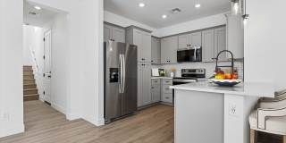 Rev3 at Avondale Station Townhomes for Rent Gallery 3