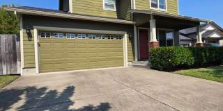 Pet Friendly 4 Bedroom, 2.5 Bathroom Home with a 2 Car Garage! Gallery 1