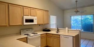 Unfurnished, 1-year long-term rental Gallery 19