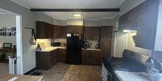 1136 Boyd Street Gallery 1