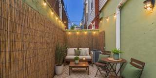 SEPTEMBER 10 Large FAIRMOUNT TOWNHOUSE - private patio Gallery 11
