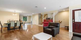 17 Skymark Court Gallery 3