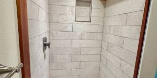 4 Bed 3.5 Bath Beautiful Home In Sandy 4 Bed 3.5 Bath Beautiful Home In Sandy Gallery 47