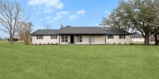 205 Westshore Drive Gallery 1