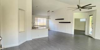 PRIVATE POOL, ADORABLE 3 Bedroom/2 Bath in Dobson Place Gallery 6