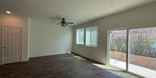 Stunning 3 bedroom, 3 bathroom home located in Visalia, CA. Gallery 12