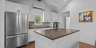 724 Walnut Avenue - 1 Gallery 3