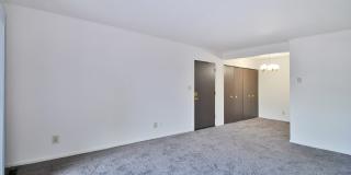 Carriage House Apartments Gallery 14