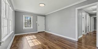 Charming Renovated Home Near U of M – Featuring Expansive Workshop & Garage Gallery 7