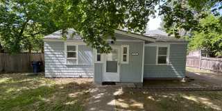 Cute 3 Bedroom, 1 Bathroom House on Sunset Hill! Gallery 1