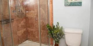Furnished Top-Floor West LA Townhome Near Sawtelle and UCLA Gallery 6