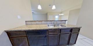 NO JUNE RENT + $1,395 RENT DUPLEX IN HARKER HEIGHTS! Gallery 28