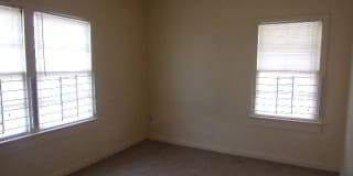 3 bdrm 1 bath Gallery 8