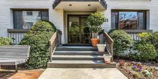 3821 Davis Pl NW#3 Gallery 1