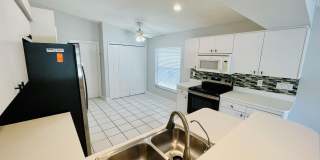 8043 Bracken Lane Gallery 6