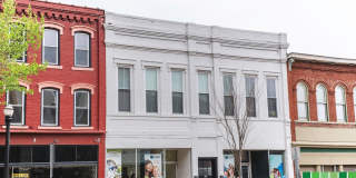 Downtown Luxury Loft Apartment Gallery 1