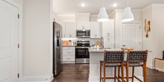 Mariposa Communications Parkway - Senior Housing Gallery 1