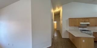 4 Bed, 2 Bath, 2 Car Garage For Rent! Gallery 8