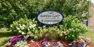 Harbor Lake Gallery 25