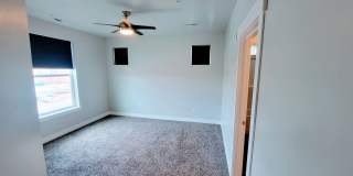 Gorgeous Modern Home! Gallery 20