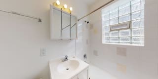 Ellis Court Gallery 7