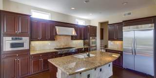 Beautiful 4 bedroom, 4.5 bathroom Home in the Varadero Community Gallery 26