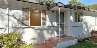 1300 Hoover ST APT 3 Gallery 1