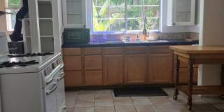 Warm & Welcoming Home Near Melrose with Room to Live, Work & Create Gallery 6
