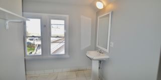 48 Riverview Place Gallery 19
