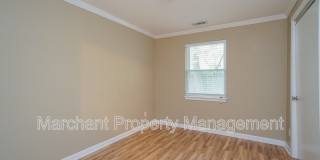 717 Bennett Street Gallery 20