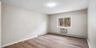 Super Spacious Newly Renovated 1-Bed 1-Bath Cranston! Gallery 10