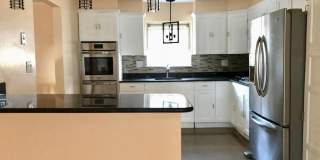 4218 Avenue I Gallery 9