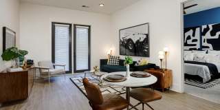 Vintage Edge Gallery 21
