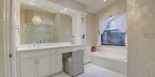 2106 NW 60th Circle Gallery 33