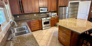 Spacious Home Close to Beaches, Shopping and More in South Maui! Gallery 1