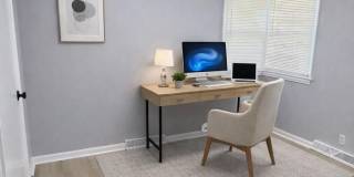 5119 Pratt Street Gallery 11