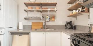 Beautiful 2 beds 1 bath apartment in Point Loma Gallery 14