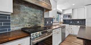 1674 34TH Avenue N Gallery 13