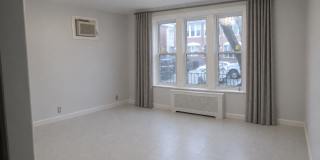 2154 East 8th Street1F Gallery 1